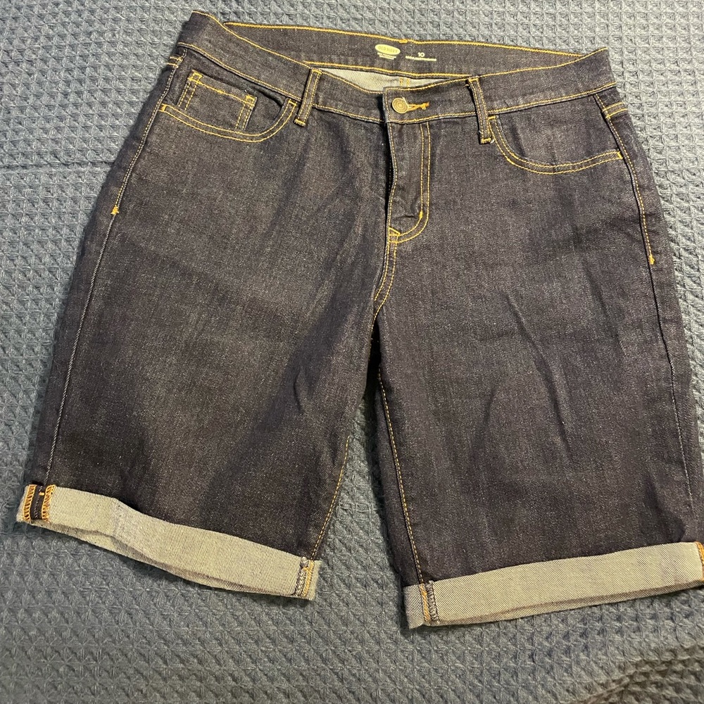 Dark Wash Bermuda shorts, 9” inseam